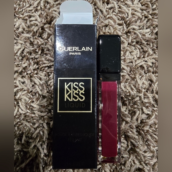 GUERLAIN Kisskiss Liquid Lipstick L369 TEMPTING MATTE - Picture 3 of 5